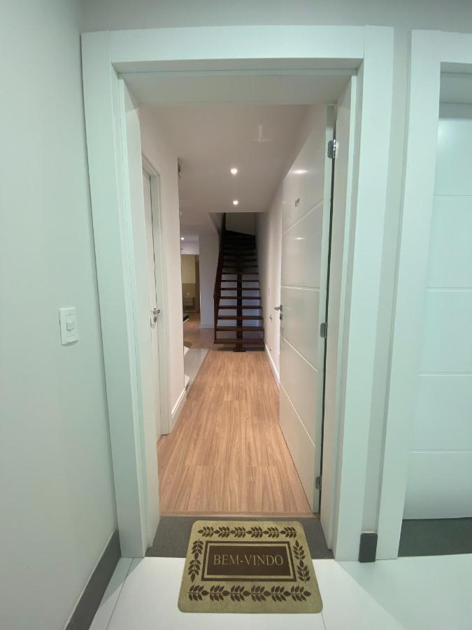 Duplex Novo, Com 02 Suites, Para 06 Pessoas, E 02 Vagas De Garagem 카넬라 외부 사진